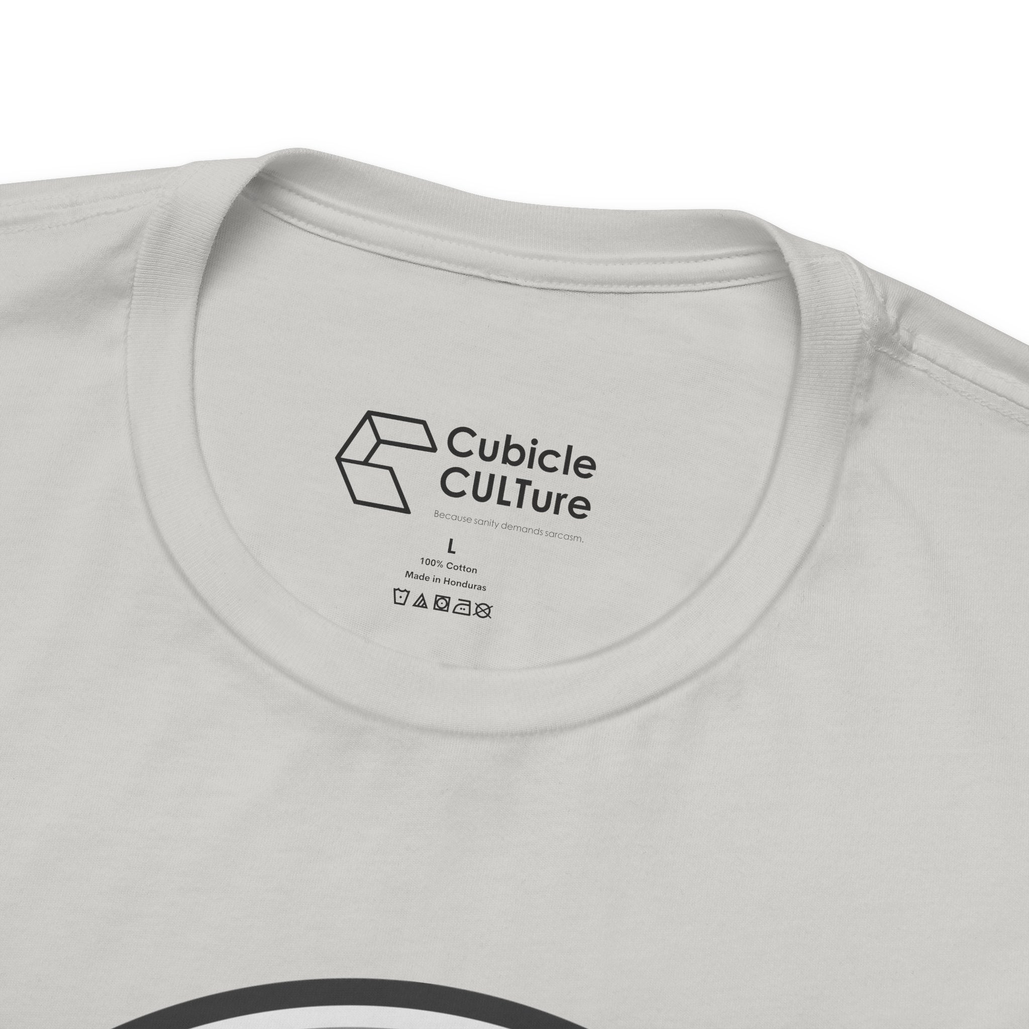 5 O’Clock Daily Goal T-Shirt – Dark Humor Office Survival Graphic Tee