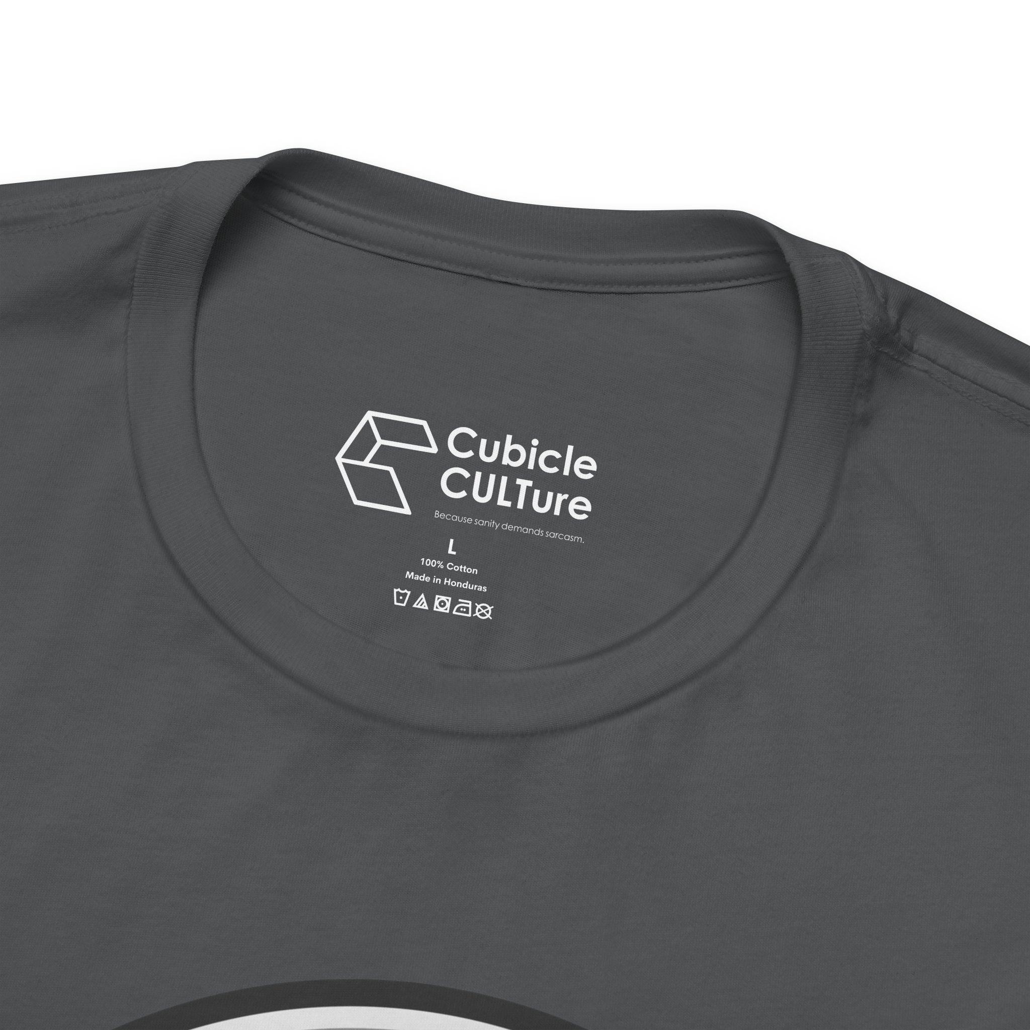 5 O’Clock Daily Goal T-Shirt – Dark Humor Office Survival Graphic Tee