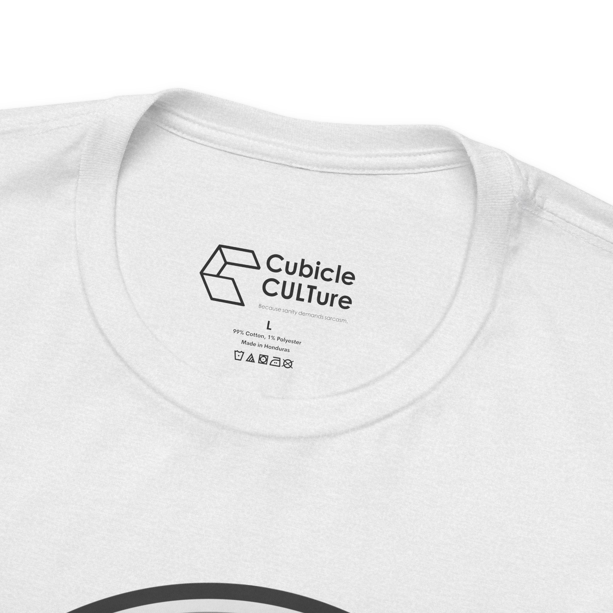 5 O’Clock Daily Goal T-Shirt – Dark Humor Office Survival Graphic Tee