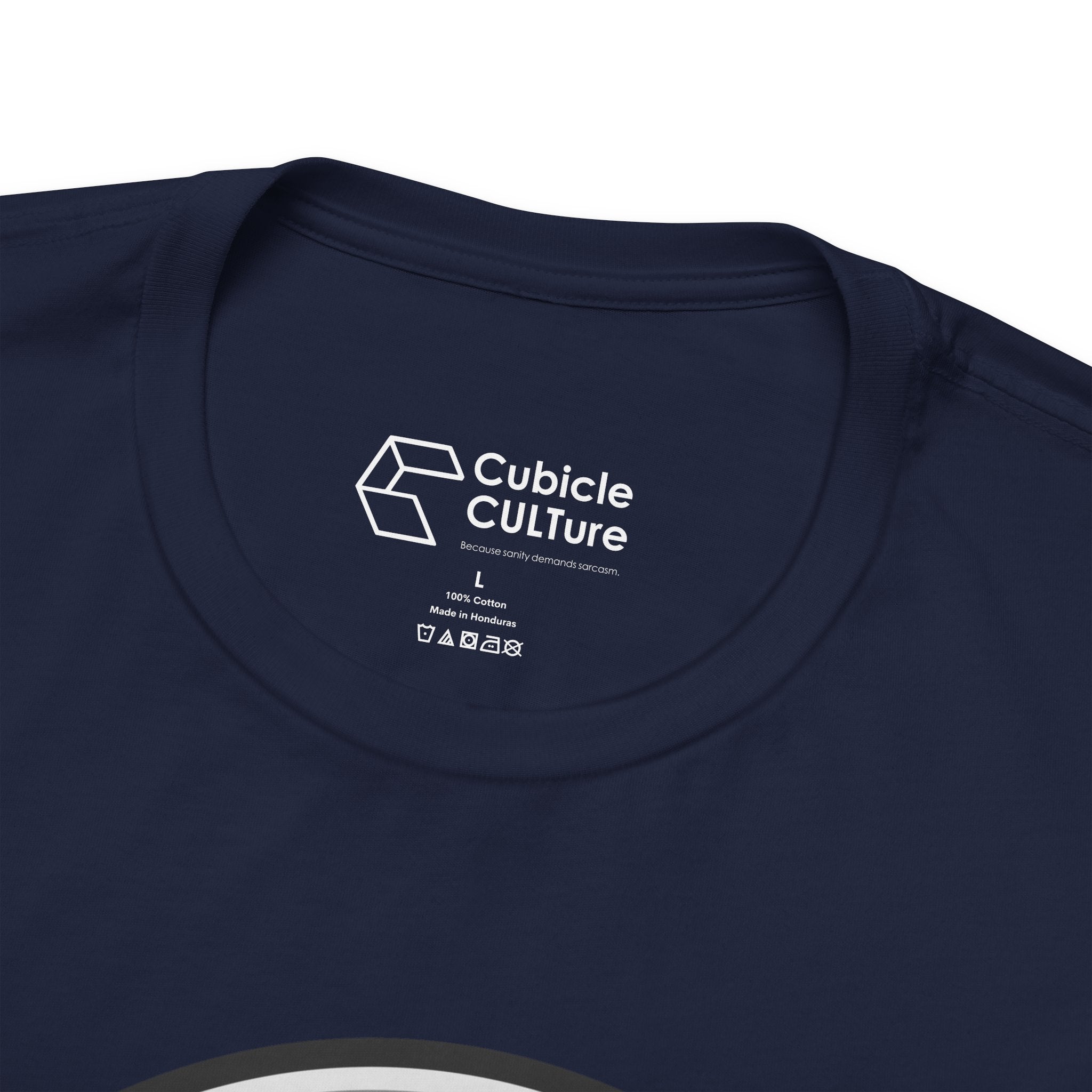 5 O’Clock Daily Goal T-Shirt – Dark Humor Office Survival Graphic Tee