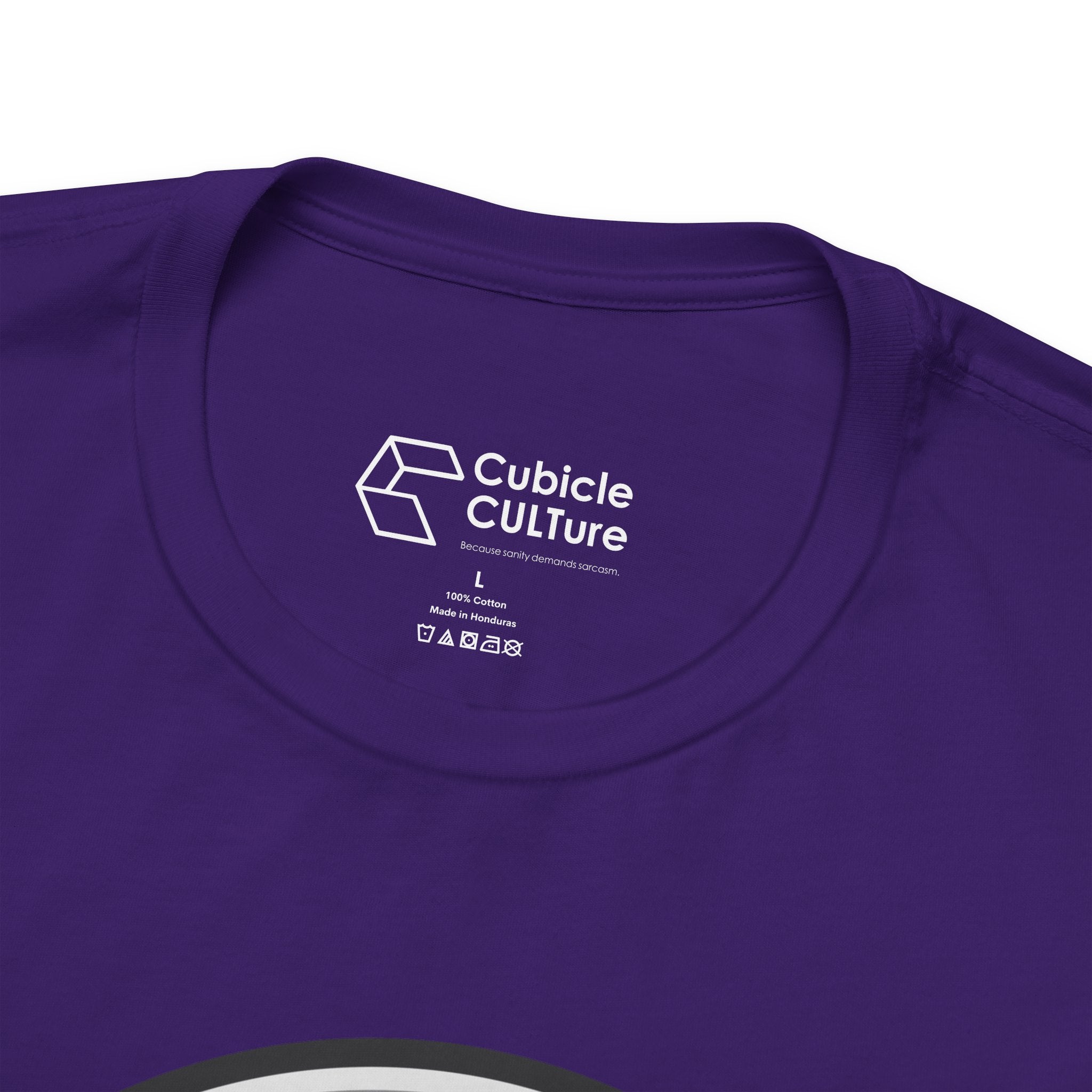 5 O’Clock Daily Goal T-Shirt – Dark Humor Office Survival Graphic Tee