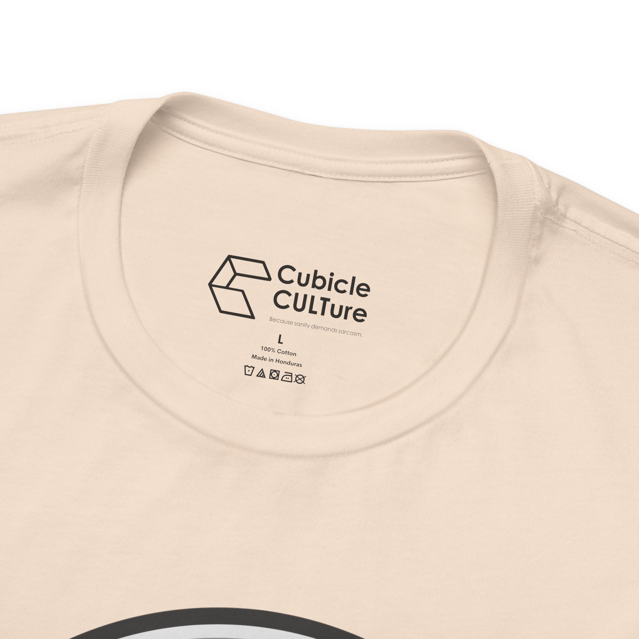 5 O’Clock Daily Goal T-Shirt – Dark Humor Office Survival Graphic Tee